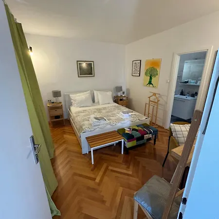 House Erin Tara Sigrid, Hvar 흐바르