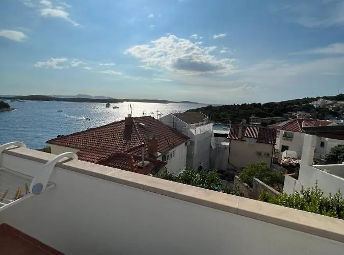 House Erin Tara Sigrid, Hvar Casa de Férias Hvar Town