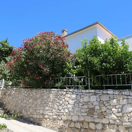 House Erin Tara Sigrid, Hvar